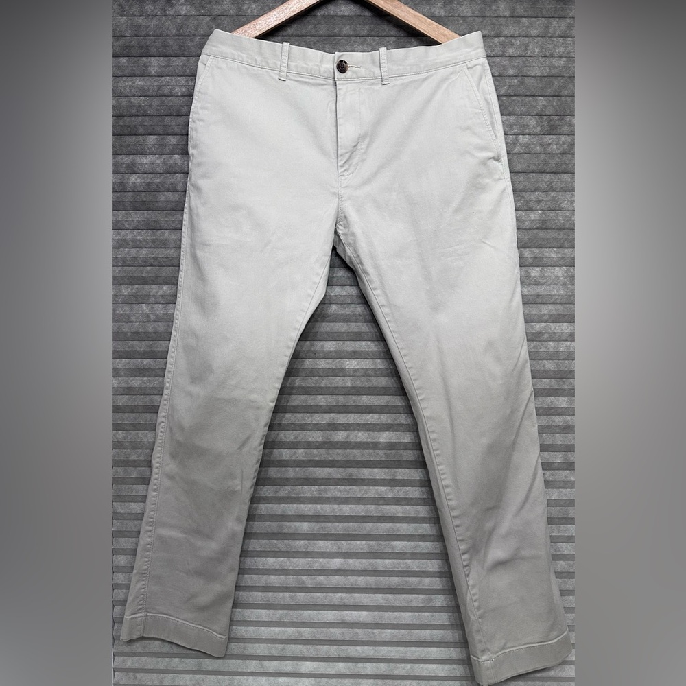 J. Crew Men's Light Gray Chinos